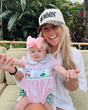 Load image into Gallery viewer, Mommin&#39; - Black Vintage Trucker Hat: Cheetah
