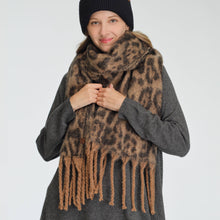 Load image into Gallery viewer, Woven Leopard Pattern Print with Fringe Scarf
