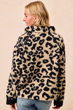 Load image into Gallery viewer, Wren Half Zip
