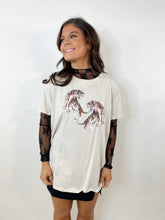 Load image into Gallery viewer, Tiger Graphic Tee
